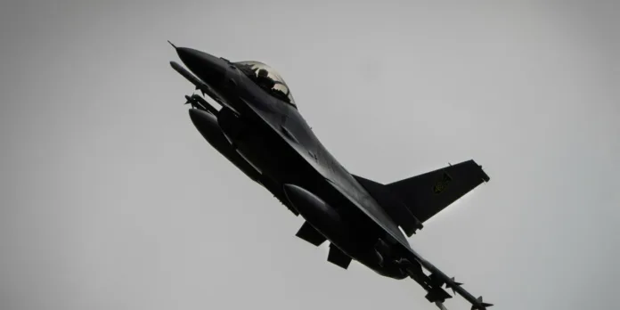 Ουκρανικό μαχητικό F-16